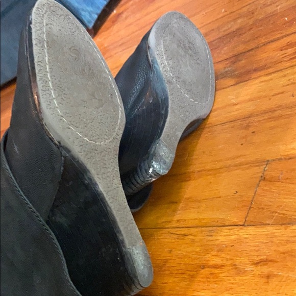 Vince camuto black leather boots - Picture 3 of 9